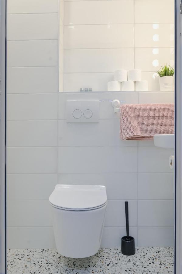 Apartamento Cosy And Stylish Studio Next To Sofia'S Central Market Hall Exterior foto